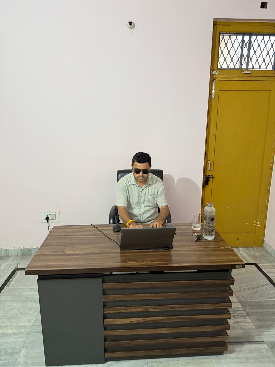 Proprietor Ravinder Singh